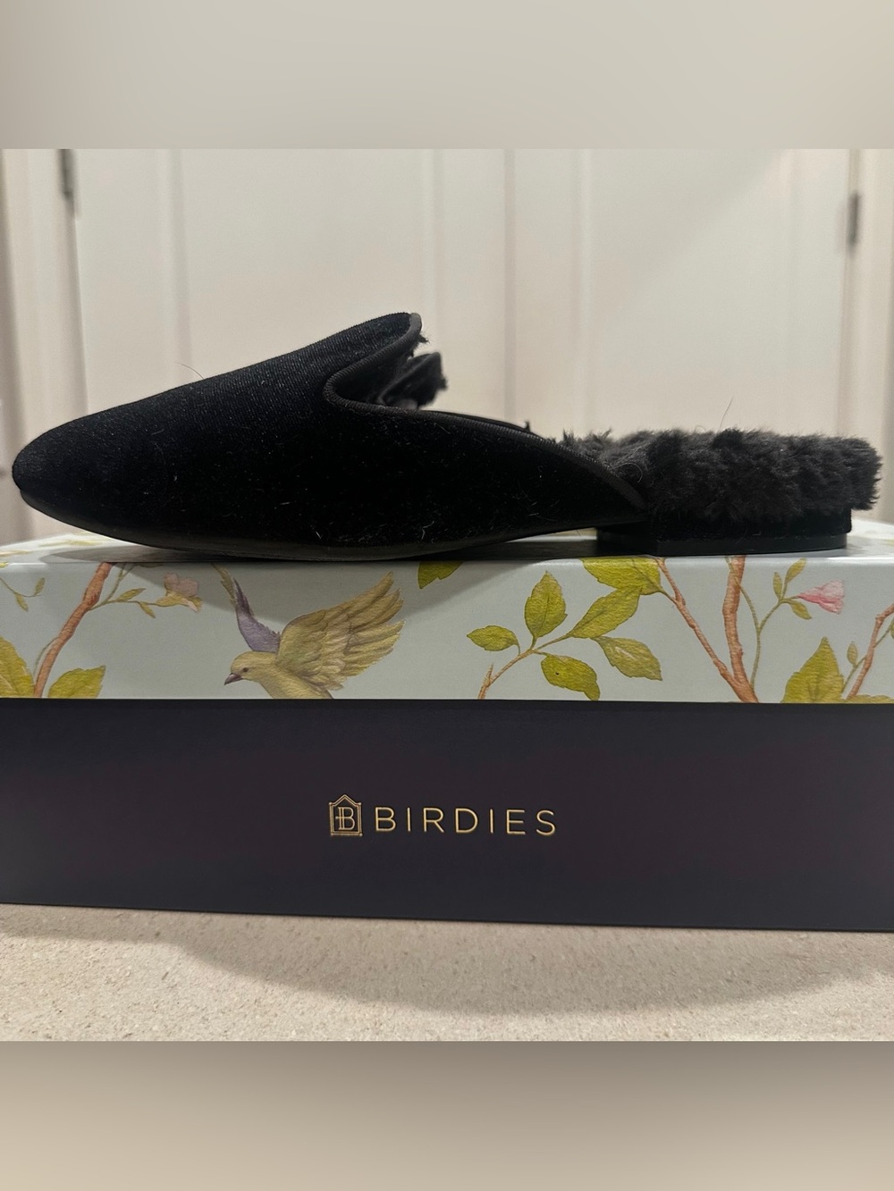 BIRDIES The Phoebe Black Faux Fur Velvet Slide Mules size 5.5